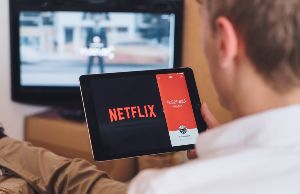 40+ Netflix Statistics And Facts That Define Its Dominance In 2022