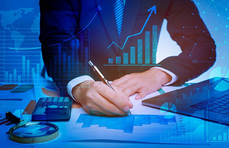 Analytical Data Improved Decision-Making Capabilities for Financial Market Trends
